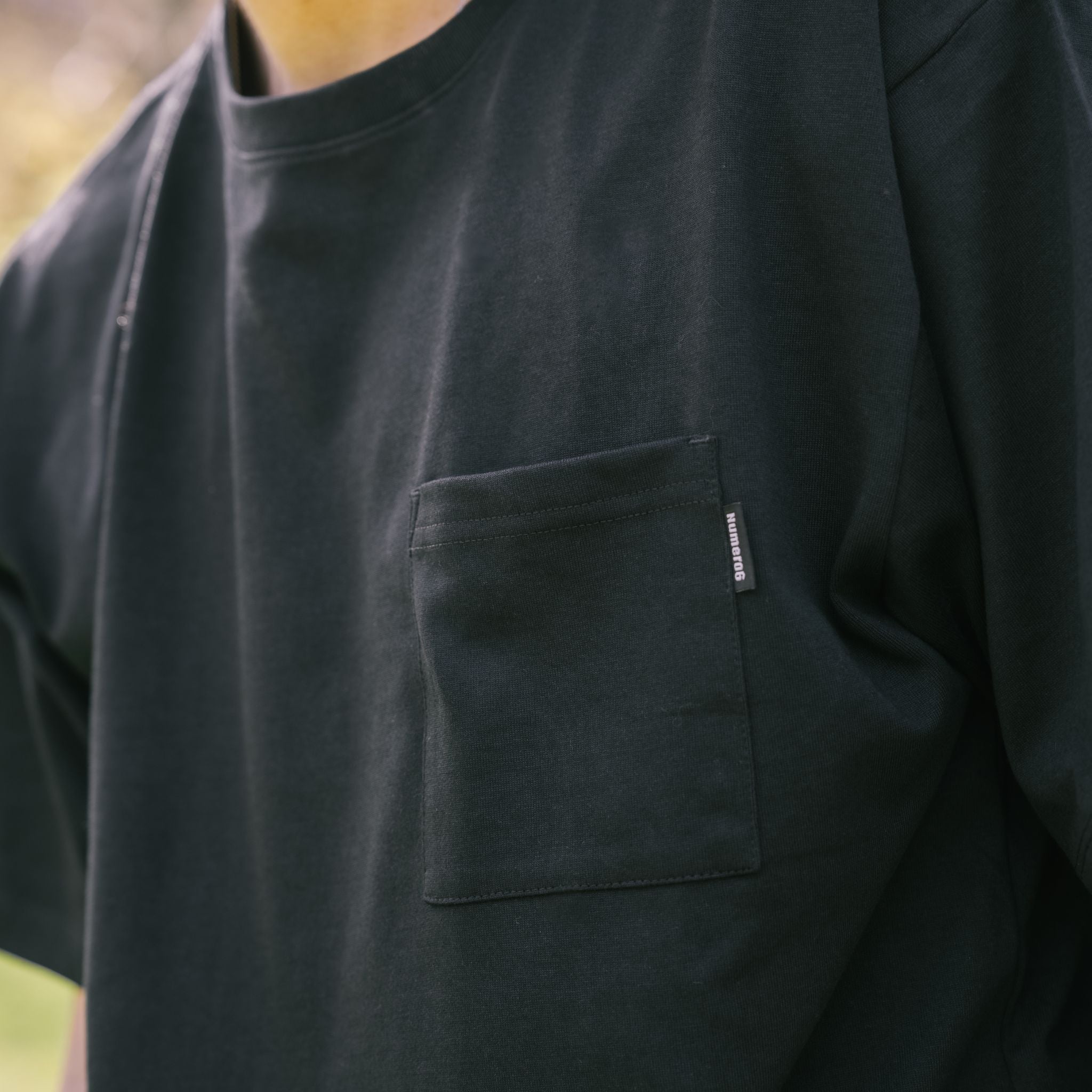 色褪せない・ヘタらない大人の黒Tシャツ｜7.3oz 高機能ポケットTシャツ