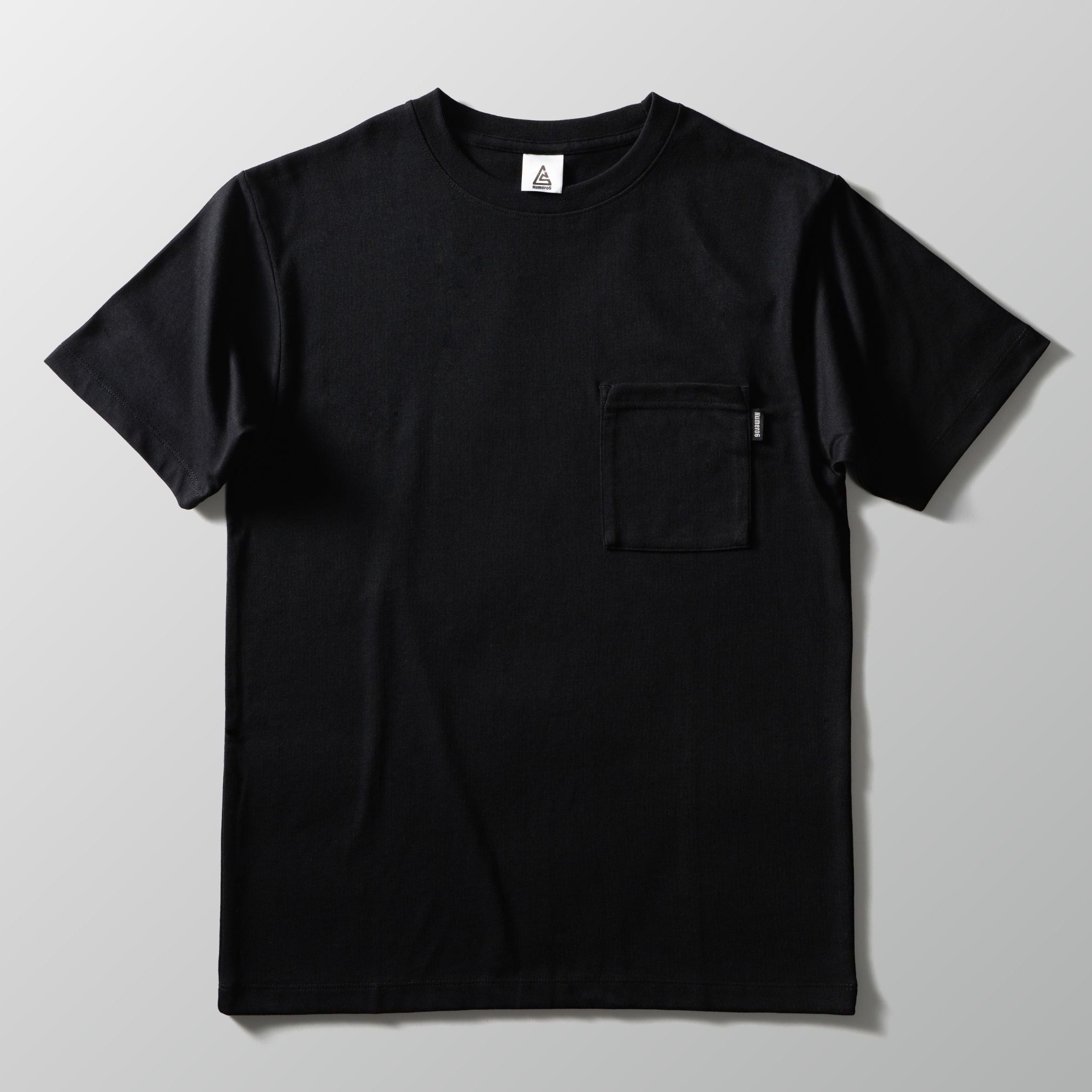 色褪せない・ヘタらない大人の黒Tシャツ｜7.3oz 高機能ポケットTシャツ